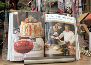 Подставка для кулинарных книг