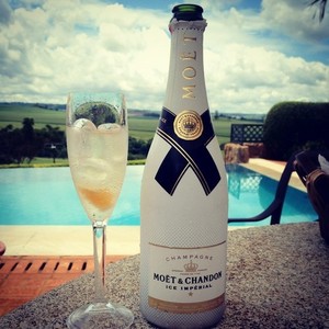 Moet Chandon Brut Rose