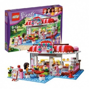 Конструктор LEGO Friends 3061 Лего Кафе в городском парке