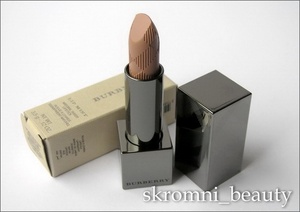 Помада Burberry Lip Mist #211 Nude Honey.