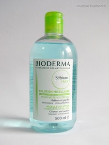 Bioderma: Micelle Solution Sebium H2O (combination or oily skin)