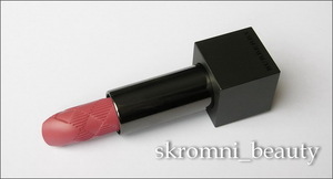 Матовая помада Burberry Lip Velvet оттенка Peony Rose