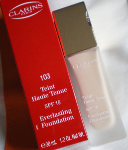 Тональный крем Clarins Teint Haute Tenue SPF 15 (#110 Honey)