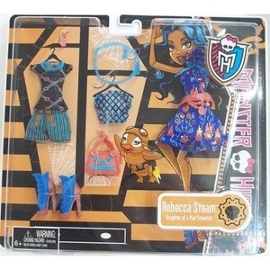 Monster High Fashion ROBECCA STEAM Clothing Set 2 Outfits Shoes Accessories Pack