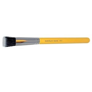 Bdellium Tools, Studio Line, Face 953, 1 Duet Fiber Foundation Brush