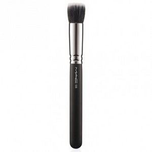 MAC - #130 Short Duo Fibre Brush