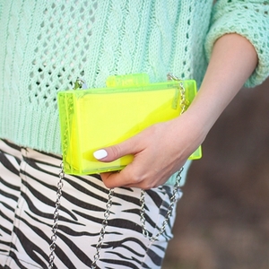 ● Zara Yellow Neon Box Clutch