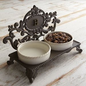 GG Collection - Personalized Pet Bowl Holder