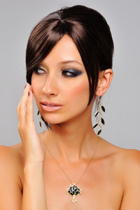 Большие позолоченные серьги "Оливковая ветвь" (черный металлик) Adina Plastelina