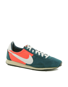 Nike Pre Montreal Trainers