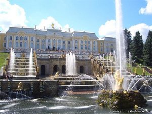 Поехать в Санкт-Петербург