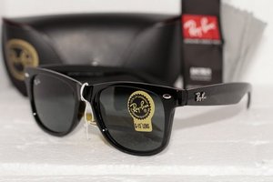 Ray Ban