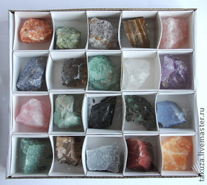 Коллекция необработанных самоцветов. 20 камней. - камни,самоцветы,коллекция