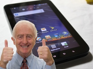 Разобраться с техникой.