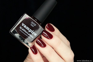 piCture pOlish Vampire