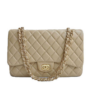 Бежевая сумка Chanel 2.55