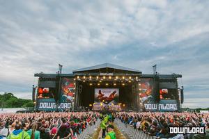 найти работу до сентября