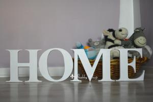 Деревянное слово Home