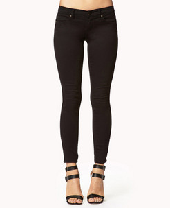 Zippered Skinny Jeans
