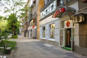 сходить в китти-кафе