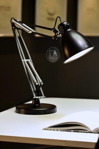 Luxo l-1 led