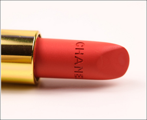 Chanel colar matte lipstick