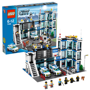 Lego City 7498 Полицейский участок