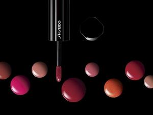 Shiseido Lacquer Rouge