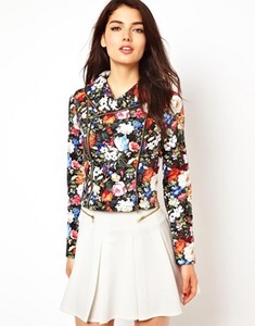 Байкерская курточка в цветуечки