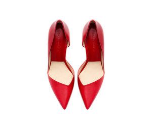 Красные туфли Zara