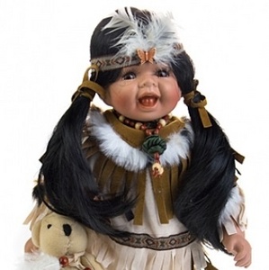 Фарфоровая кукла-индианка