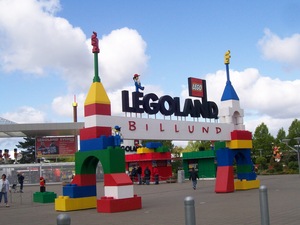 В Данию, в LEGOLAND