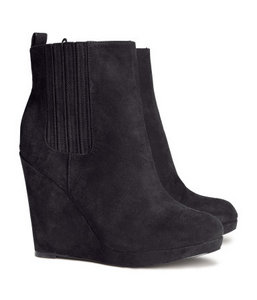 Wedge boots