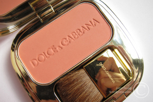 румяна Dolce and Gabbana оттенок 20 Peach