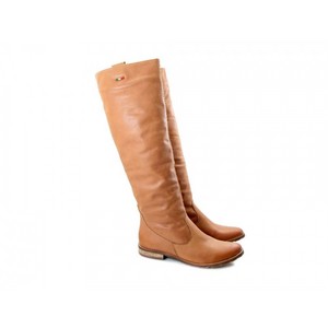 осенне-весенние коричневые сапоги без каблука