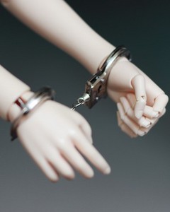 BJD Handcuffs 1/3