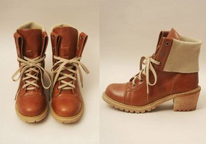 ботинки коричневые или бежево коричневые