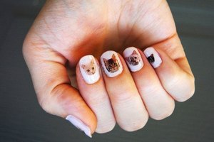 крутые наклейки на ногти. и лаки тоже