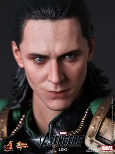 The Avengers Hot Toys Loki 1/6 Scale Movie Masterpiece Figure