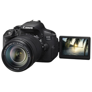 Фотоаппарат зеркальный Canon EOS 700D Kit 18-135 IS