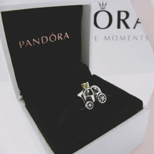 Pandora Royal Carriage