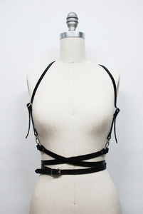 SNAKE HARNESS in black