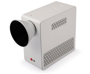 PORTABLE LED PROJECTOR