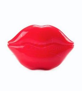 TONY MOLY  Бальзам для губ Kiss Kiss