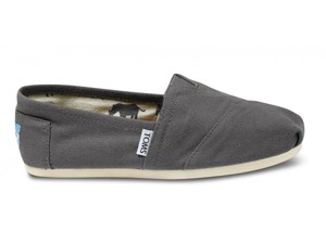 toms