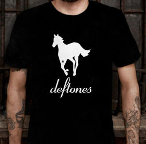 мерч deftones