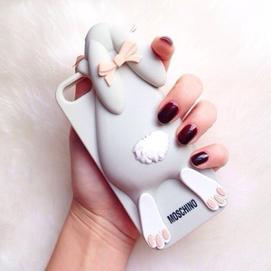 Moschino case