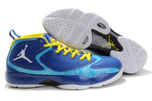 New Images : "Year of the Dragon" Men Shoes with "Storm Blue" - White (Nike Michael Jordan 2012 Deluxe)