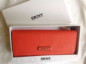 кошелек DKNY