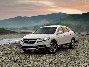 Автомобиль Honda Crosstour